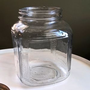 Storage glass container